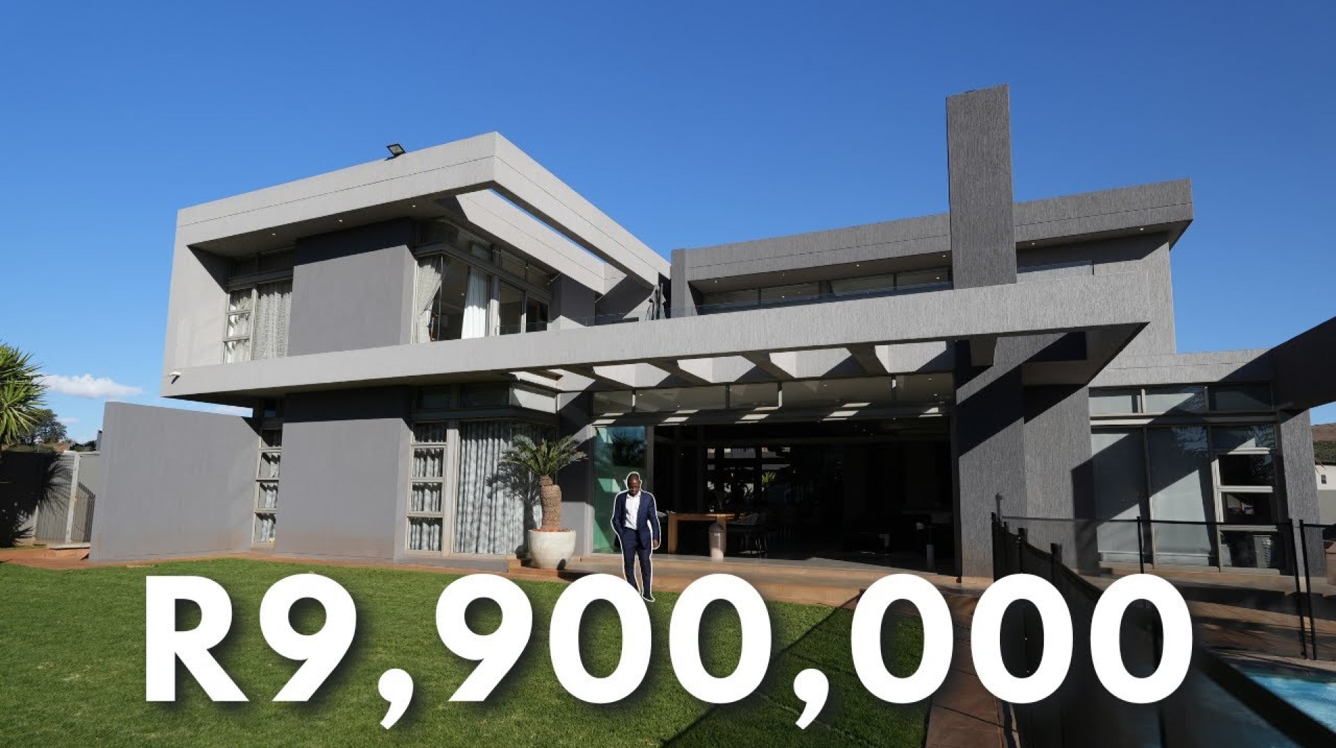 Inside the R9,900,000 EYE OF AFRICA Modern Family Home | Johannesburg Home Tour Inside the R9,900,000 EYE OF AFRICA Modern Family Home | Johannesburg Home Tour