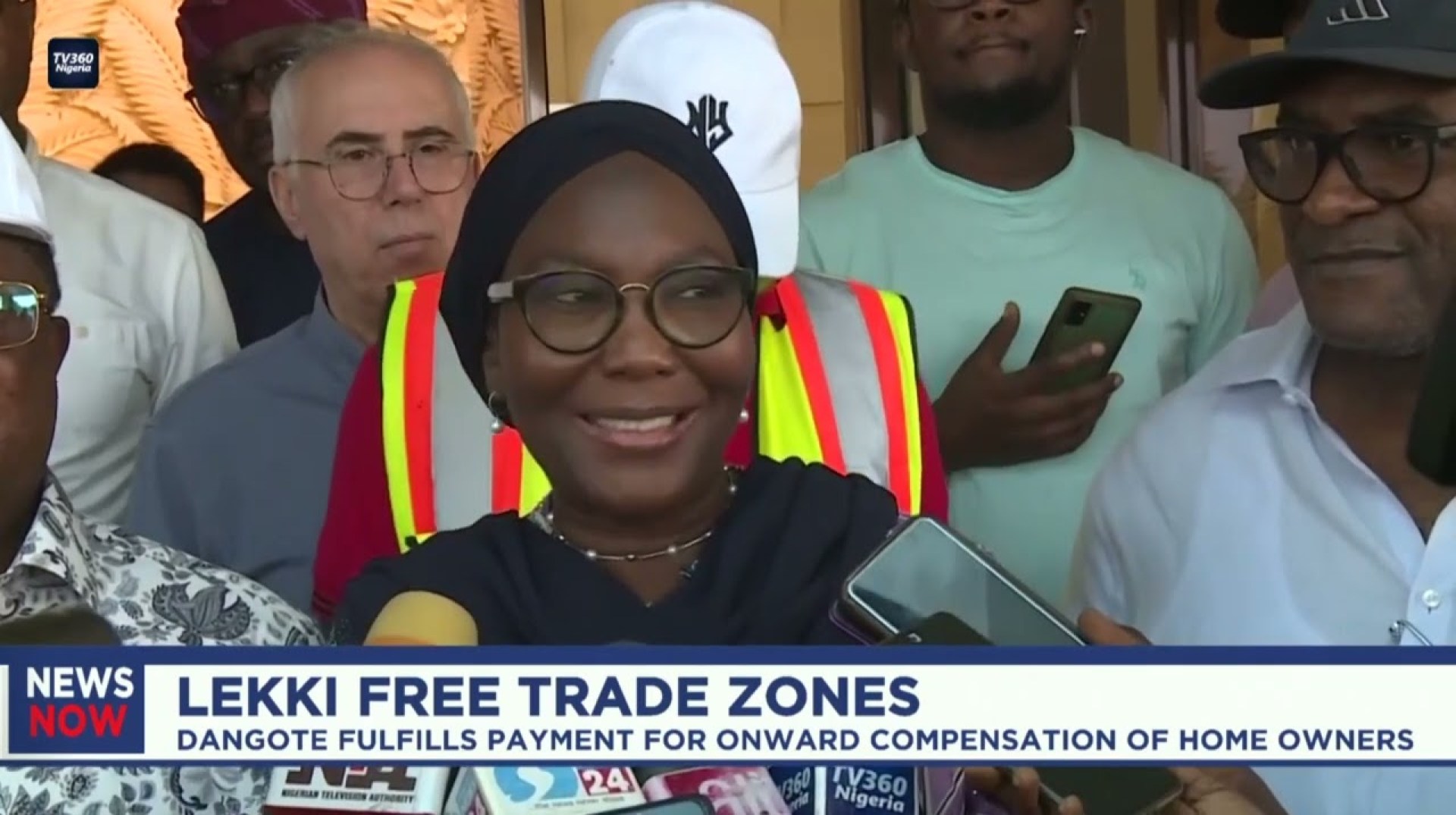 Dangote pays up compensation of home owners along Lekki FTZ Dangote pays up compensation of home owners along Lekki FTZ