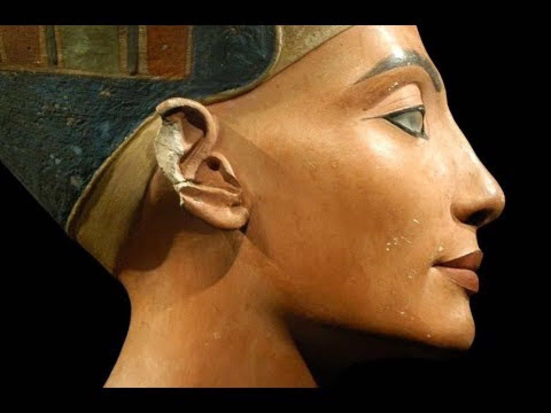 Nefertiti: Queen of Egypt – ROBERT SEPEHR Nefertiti: Queen of Egypt – ROBERT SEPEHR