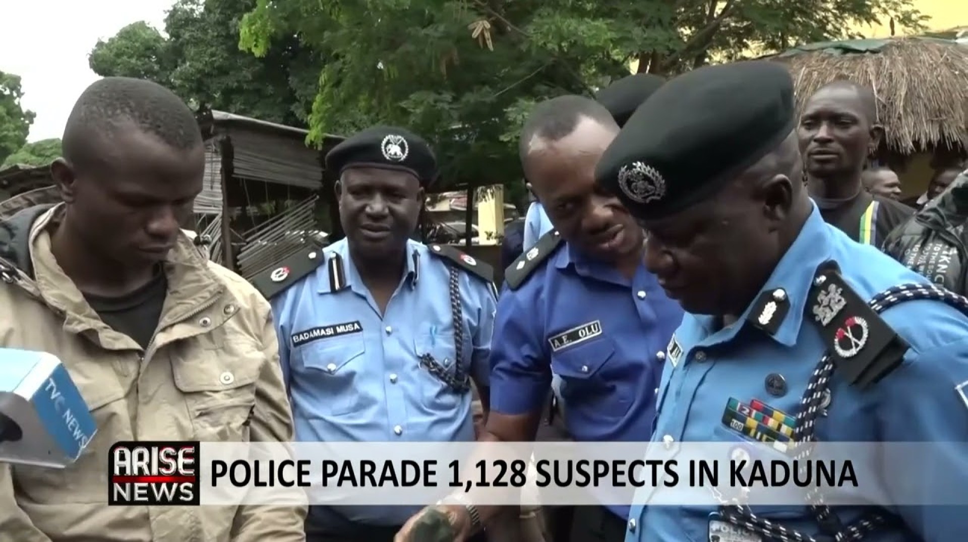 POLICE PARADE 1,128 SUSPECTS IN KADUNA POLICE PARADE 1,128 SUSPECTS IN KADUNA