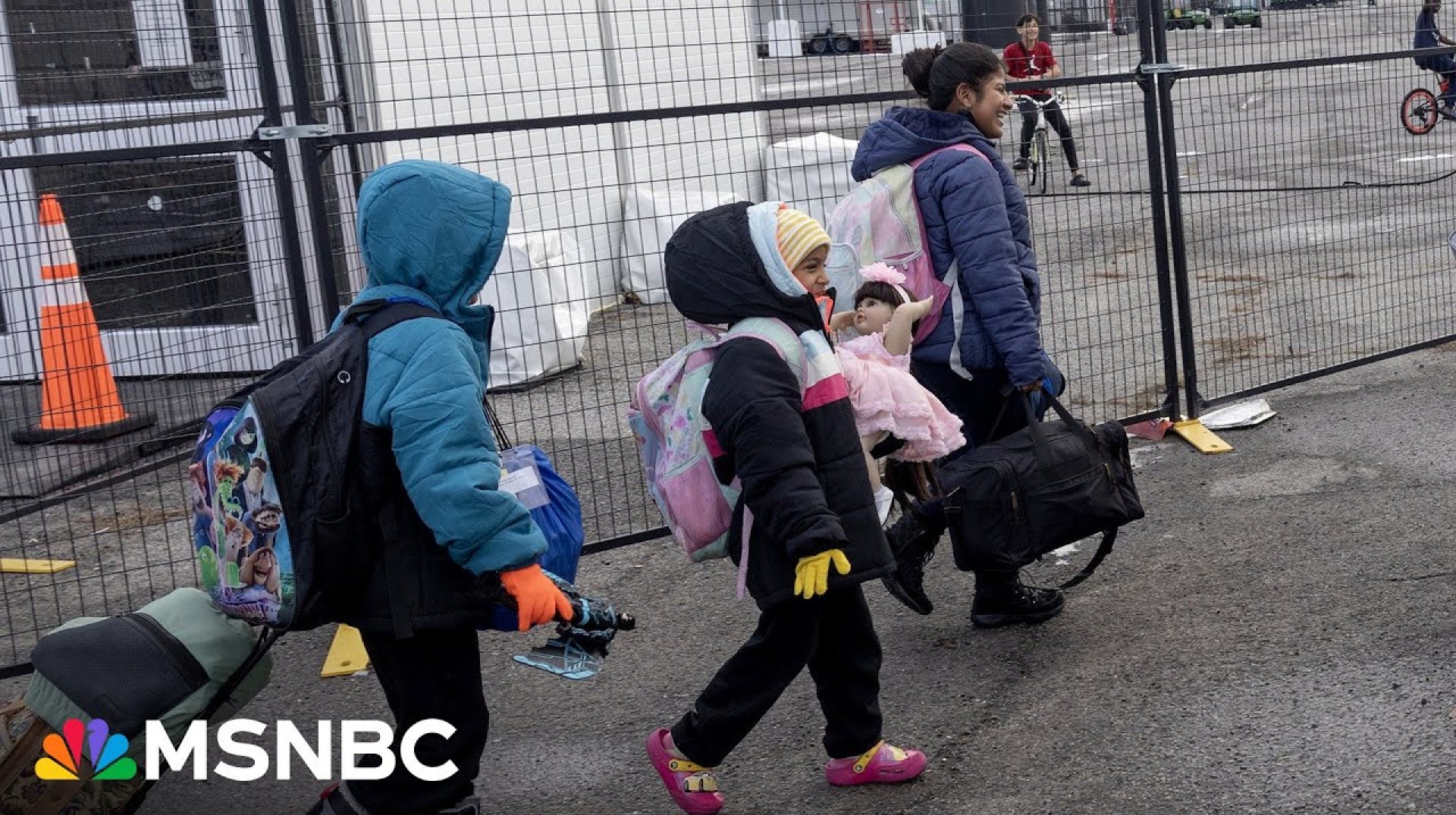 Migrant families seeking safety from Trump stay one step ahead of mass deportations Migrant families seeking safety from Trump stay one step ahead of mass deportations