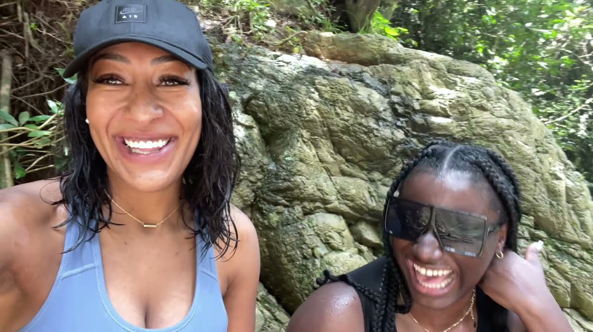Ghana Adventures VLOG #1 – First weekend in Ghana Ghana Adventures VLOG #1 – First weekend in Ghana