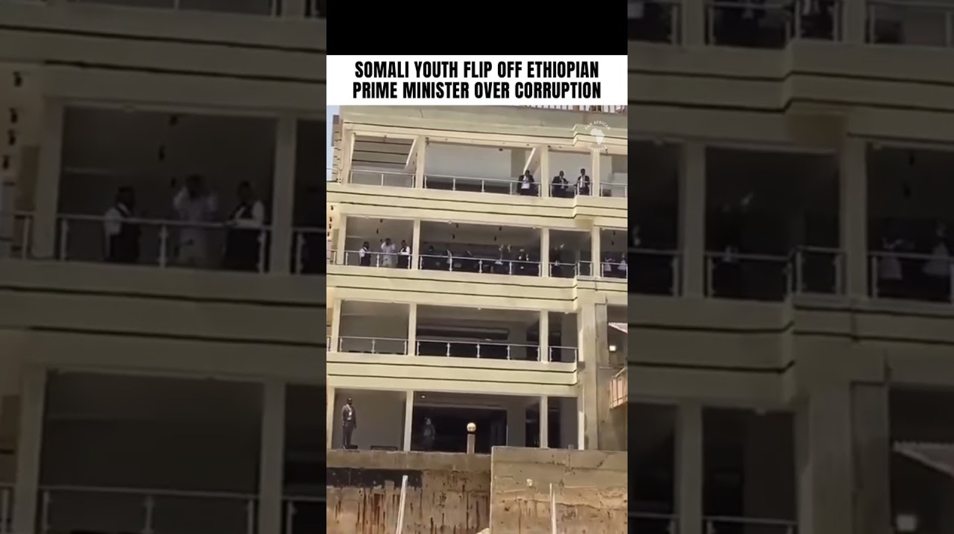 ABIY AHMED FLIPPED OFF BY SOMALI YOUTH CHANTING “THIEF” ABIY AHMED FLIPPED OFF BY SOMALI YOUTH CHANTING “THIEF”
