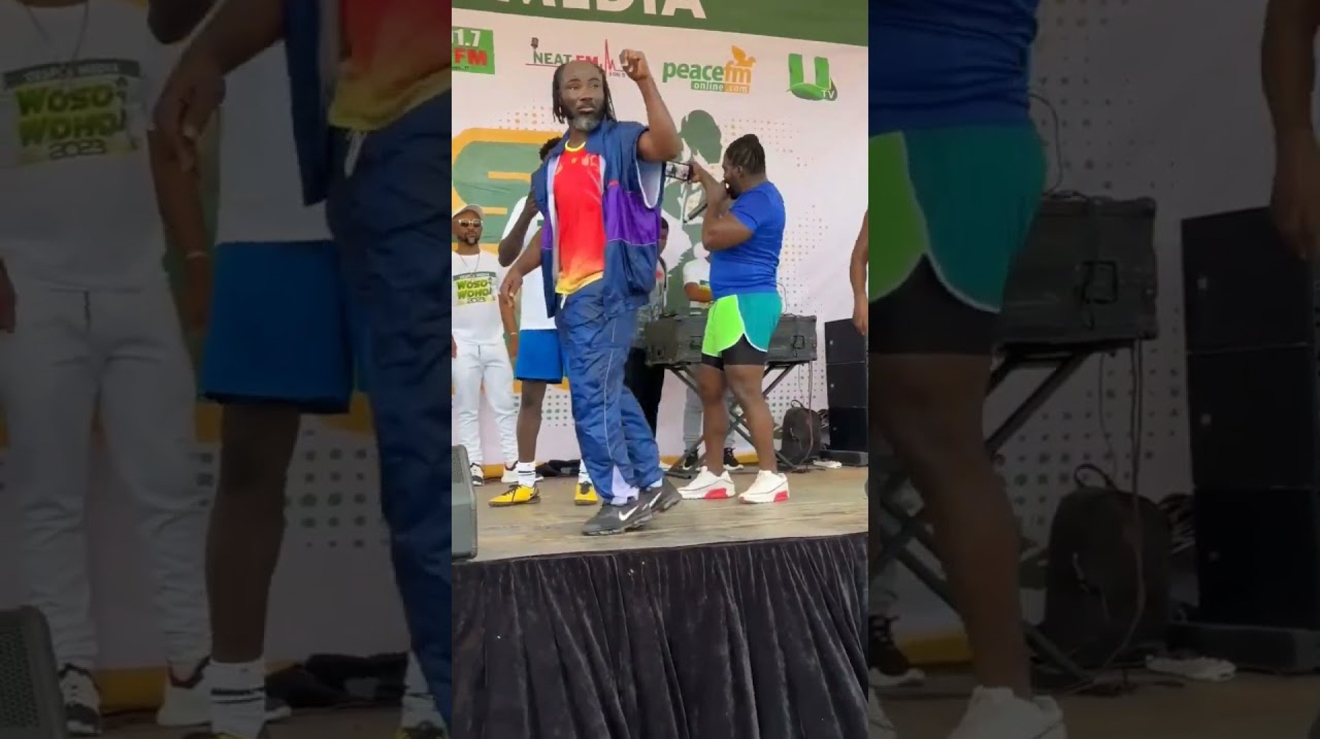 Dance battle between Akrobeto, Lilwin, Big Akwes and Kalybos who wins #akrobeto #funny #lilwin Dance battle between Akrobeto, Lilwin, Big Akwes and Kalybos who wins #akrobeto #funny #lilwin