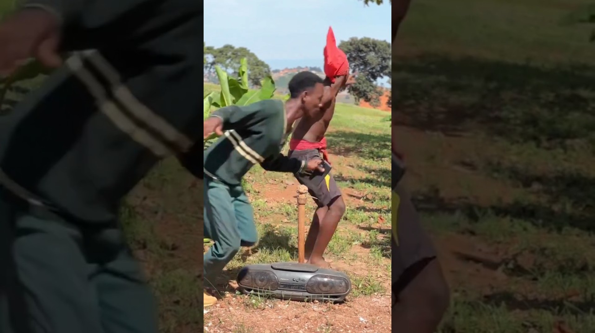 Uganda funny video #funny #comedy #funnyvideo #shortvideo #trending Uganda funny video #funny #comedy #funnyvideo #shortvideo #trending