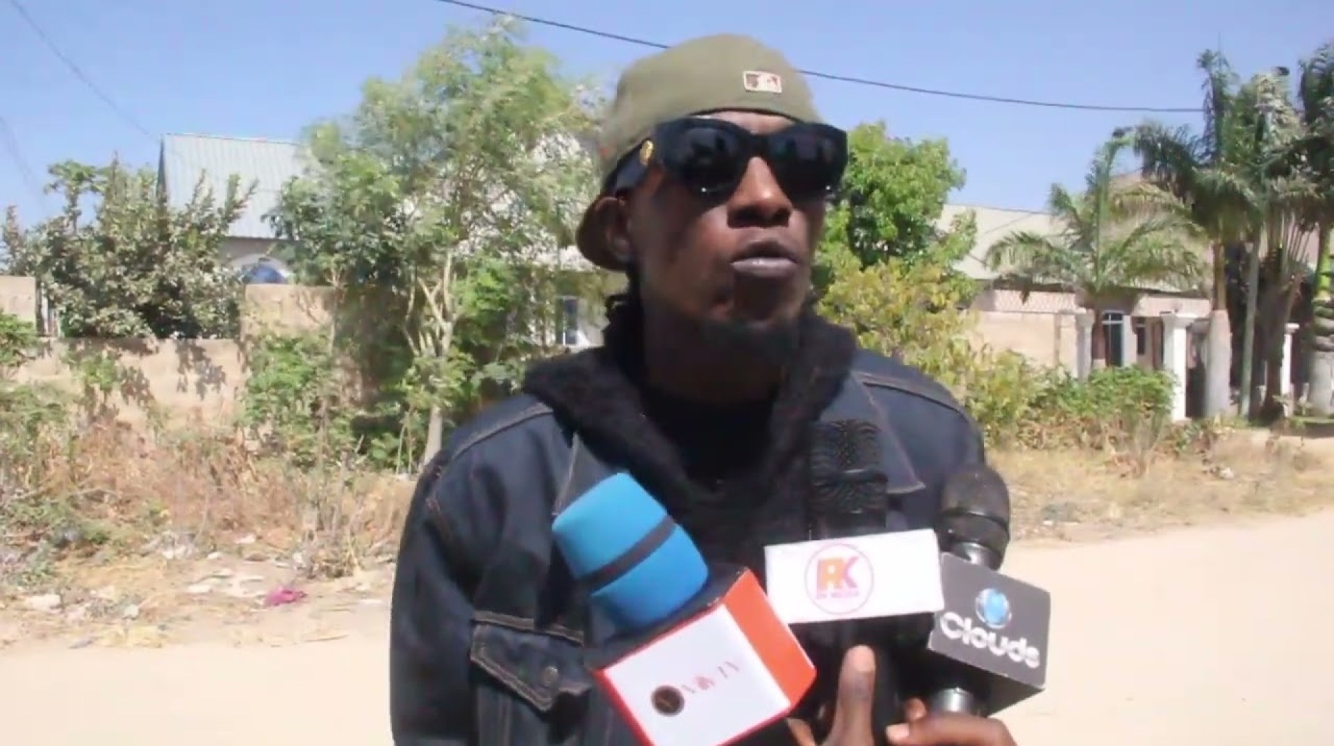 Domokaya Akanusha Mandojo Kuwa Na Msongo wa Mawazo Domokaya Akanusha Mandojo Kuwa Na Msongo wa Mawazo