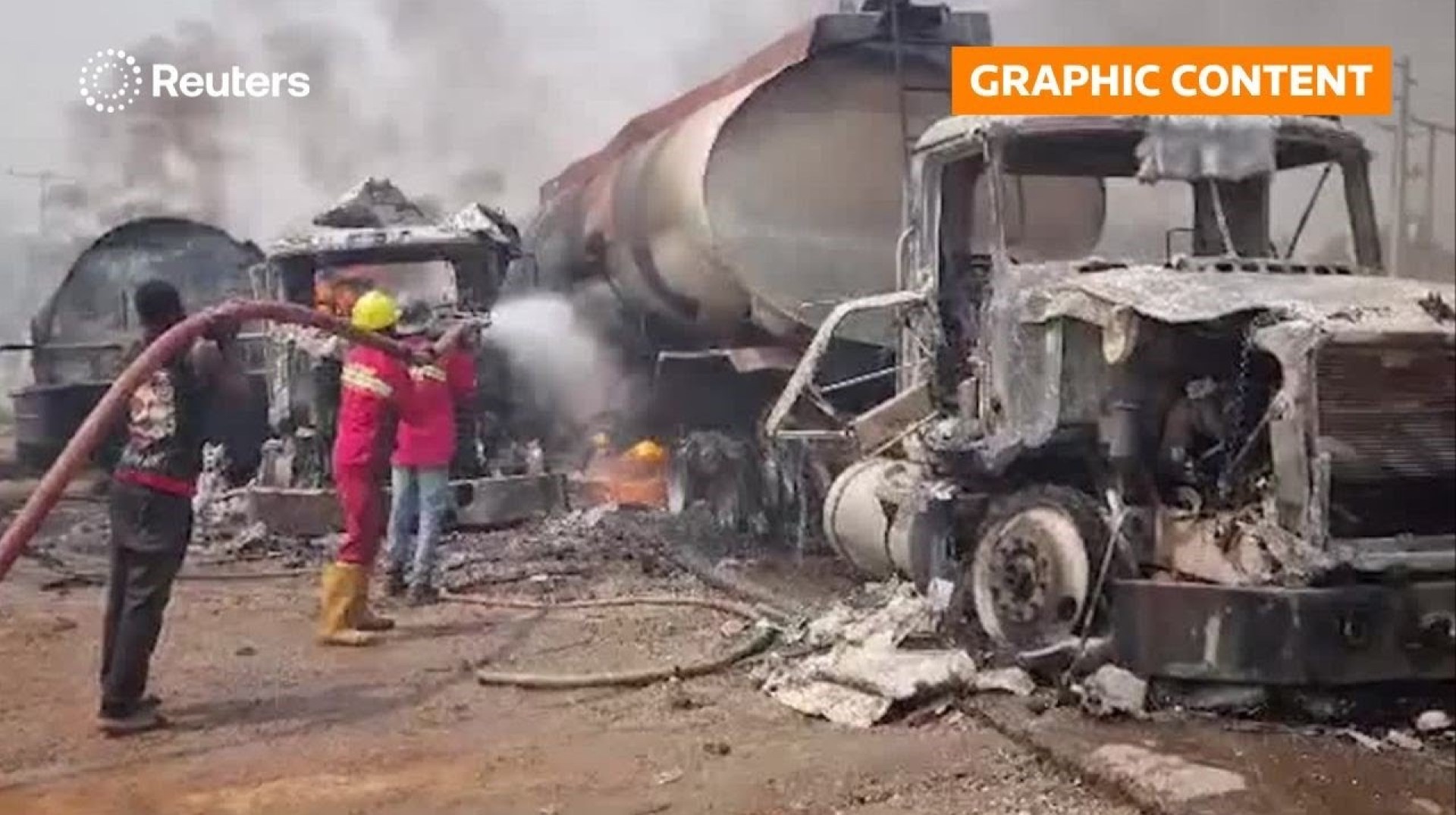 GRAPHIC WARNING: Dozens killed, injured after fuel-truck blast in Nigeria | REUTERS GRAPHIC WARNING: Dozens killed, injured after fuel-truck blast in Nigeria | REUTERS