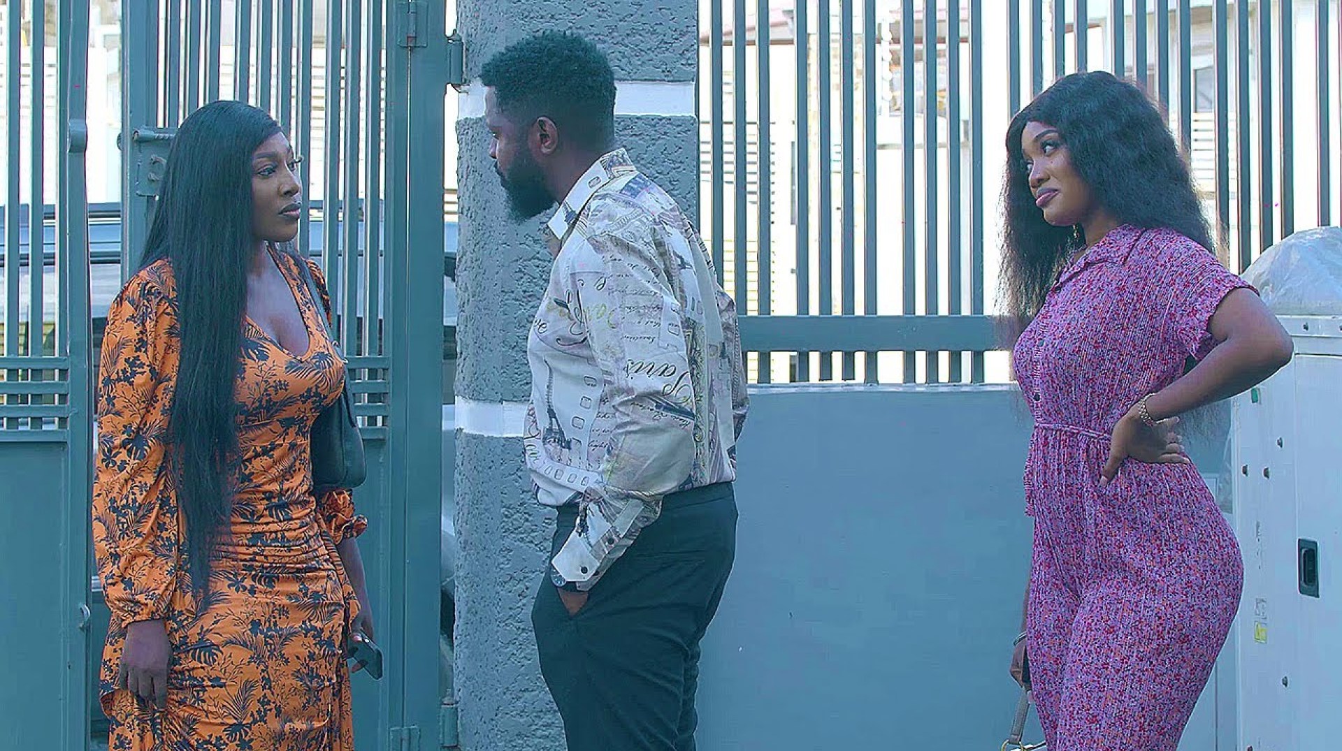 She Was Shocked To See Her Poor Husband She Abandoned Happily Married To Her Friend – Nigeria Movies She Was Shocked To See Her Poor Husband She Abandoned Happily Married To Her Friend – Nigeria Movies