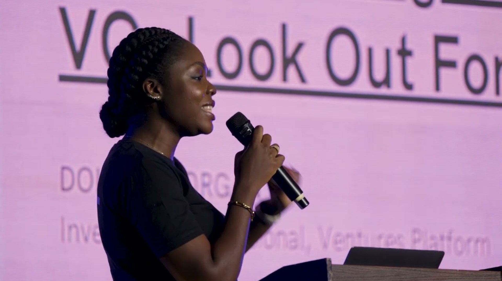 Raising your first funding round Raising your first funding round