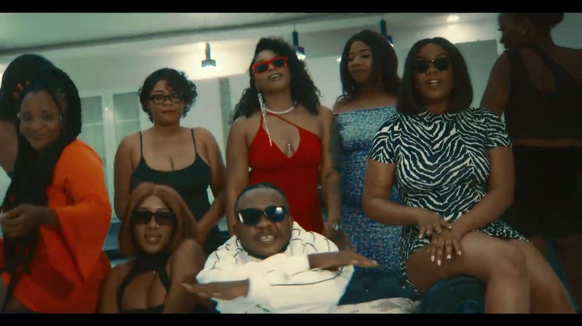 DIZMO Feat Xaven Kopala Queen – Sampo Laka (Official Music Video) DIR BY OG BEEJAY DIZMO Feat Xaven Kopala Queen – Sampo Laka (Official Music Video) DIR BY OG BEEJAY