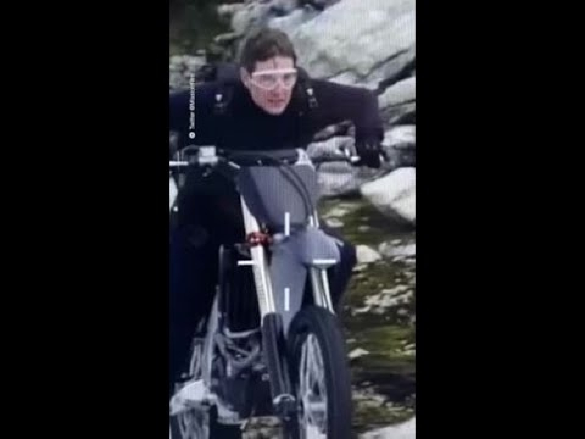 Tom Cruise does insane motorbike stunt for Mission Impossible Dead Reckoning Tom Cruise does insane motorbike stunt for Mission Impossible Dead Reckoning