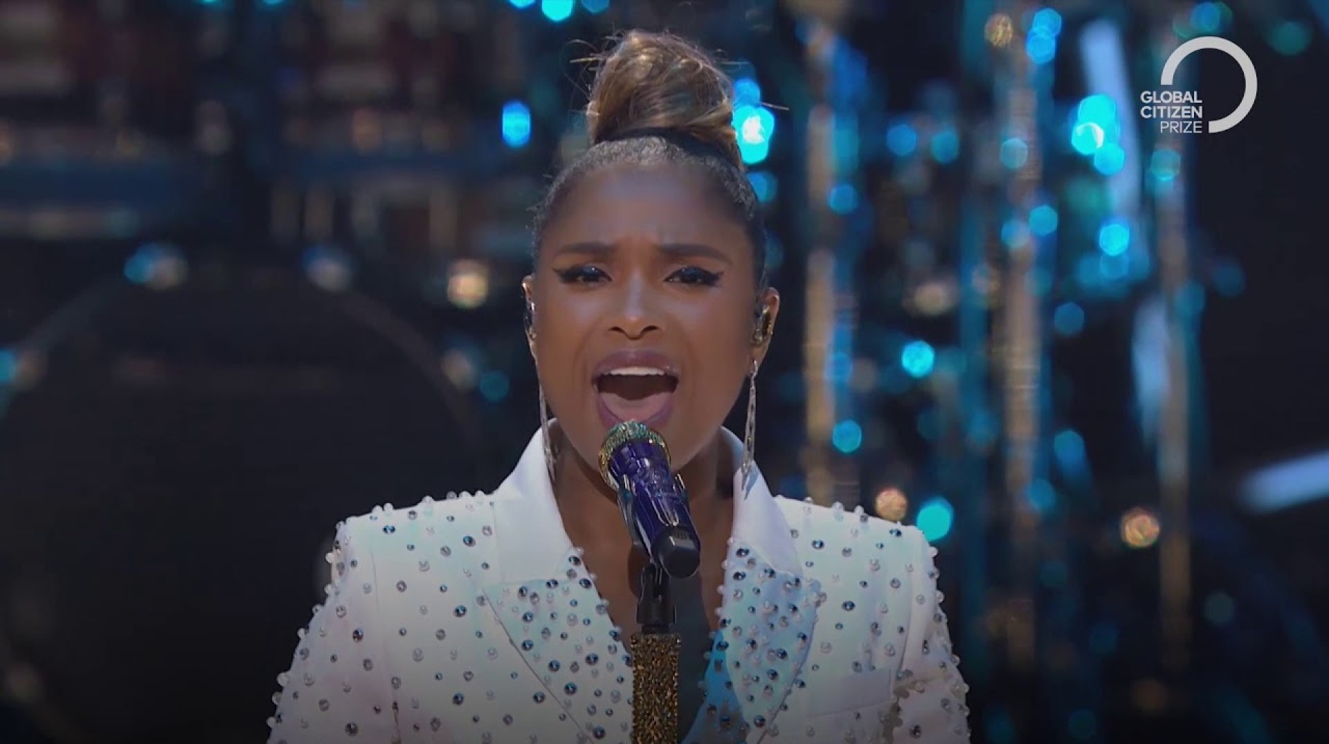 Jennifer Hudson performs Hallelujah | Global Citizen Prize 2019 Jennifer Hudson performs Hallelujah | Global Citizen Prize 2019
