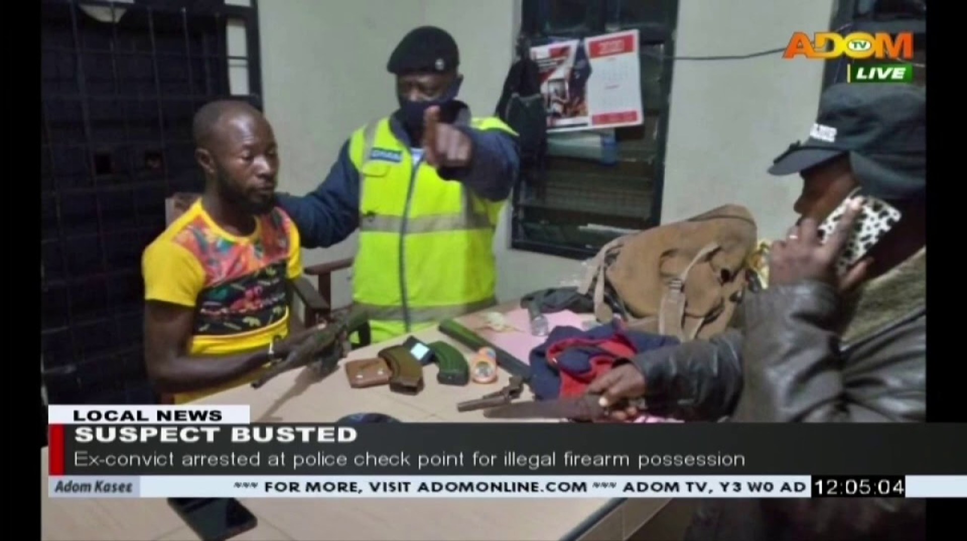 Ex-convict arrested at police checkpoint – Premotobre Kasee on Adom TV (27-8-20) Ex-convict arrested at police checkpoint – Premotobre Kasee on Adom TV (27-8-20)