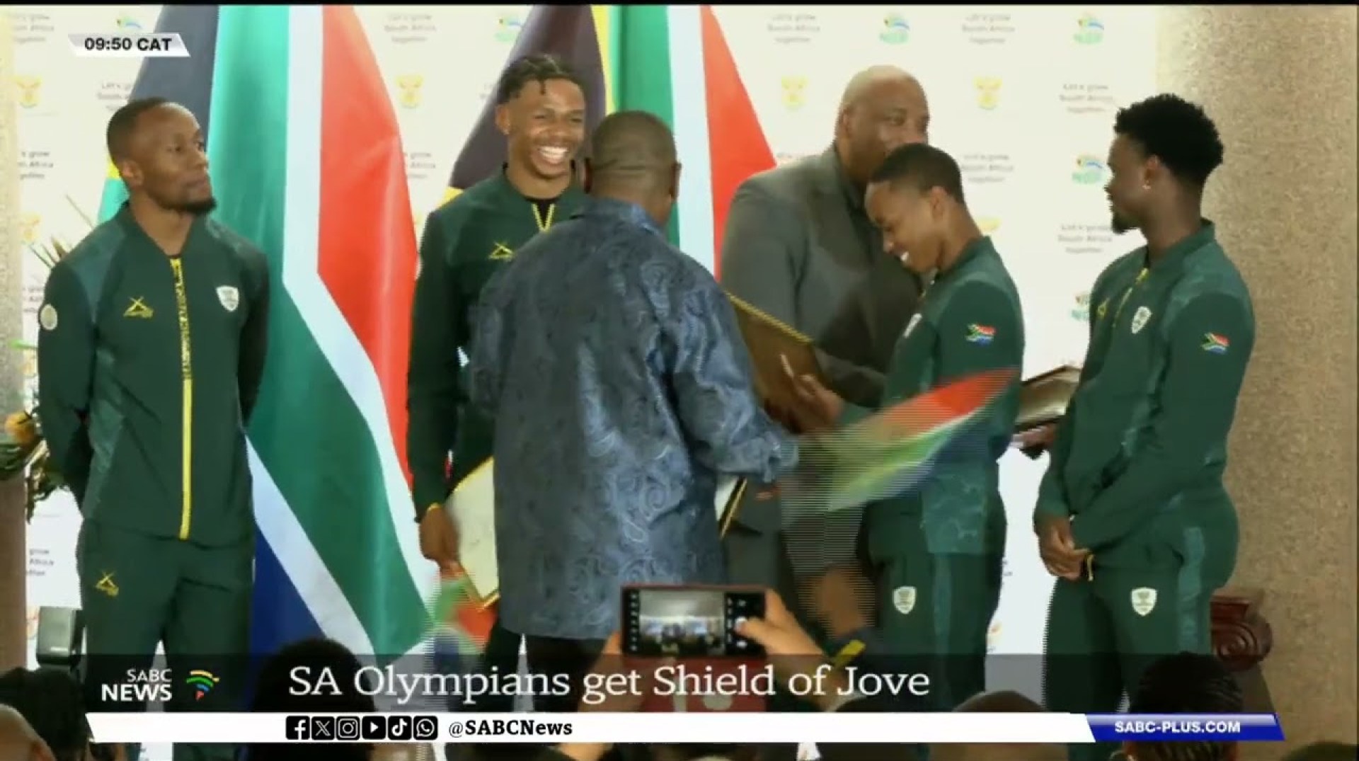 Sports | President Ramaphosa honours SA Olympians with Shield of Jove Sports | President Ramaphosa honours SA Olympians with Shield of Jove