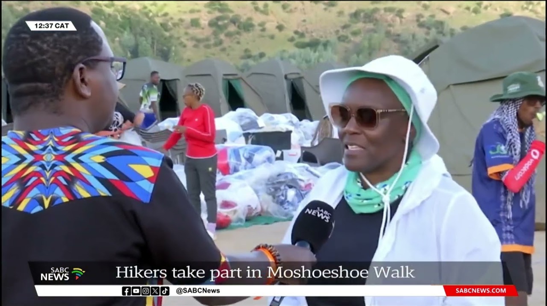 Hundreds of hikers take part in Lesotho's Moshoeshoe Walk Hundreds of hikers take part in Lesotho's Moshoeshoe Walk