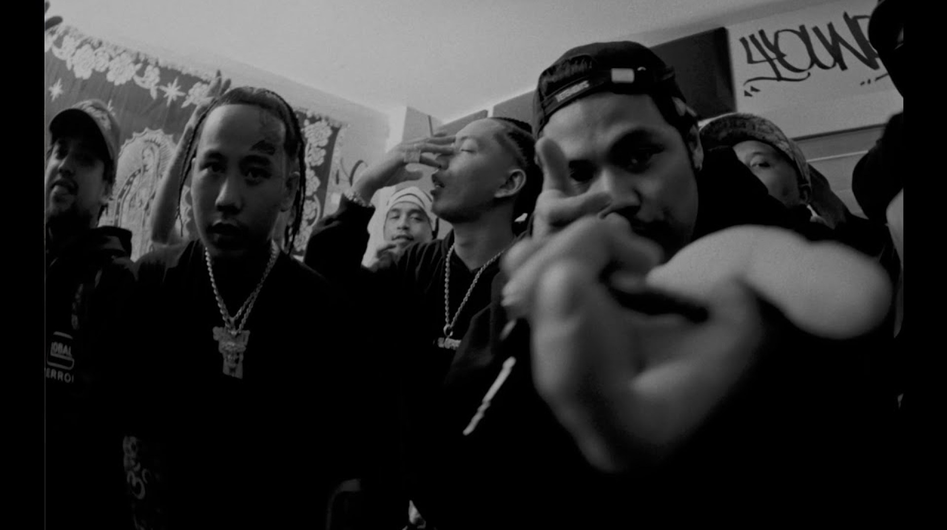 WADADADENG! – YG x TUS (Official Music Video) WADADADENG! – YG x TUS (Official Music Video)