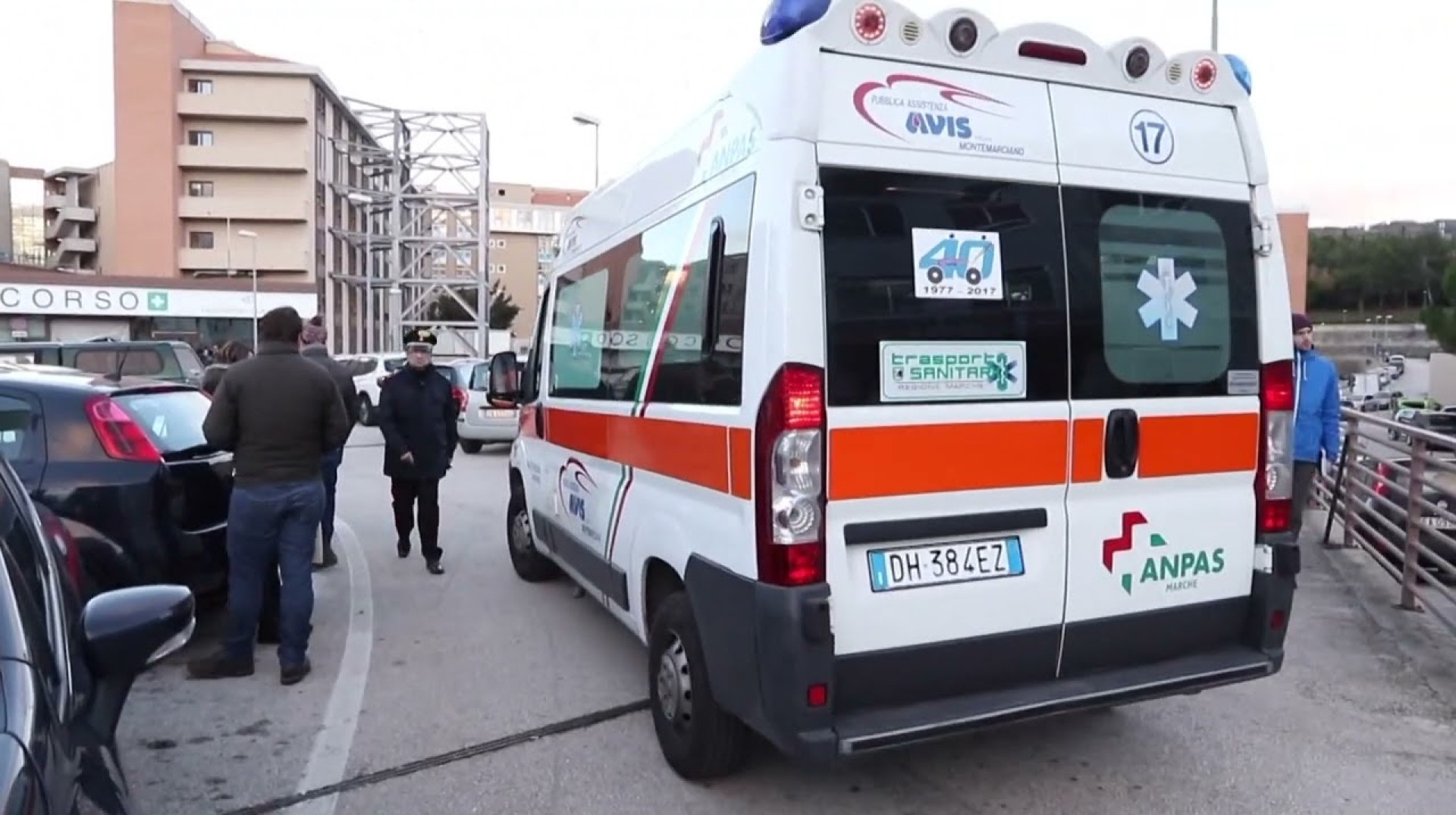 Top News- Itali, vritet shqiptari/ italiani e godet me thikรซ pas sherrit Top News- Itali, vritet shqiptari/ italiani e godet me thikรซ pas sherrit