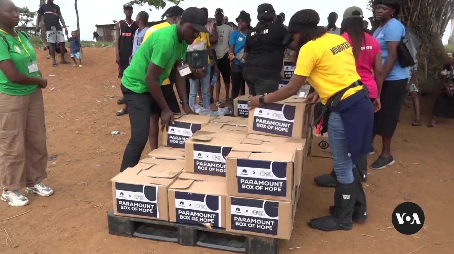 Nigerian food bank directs surplus and unsellable goods to the vulnerable | VOANews Nigerian food bank directs surplus and unsellable goods to the vulnerable | VOANews