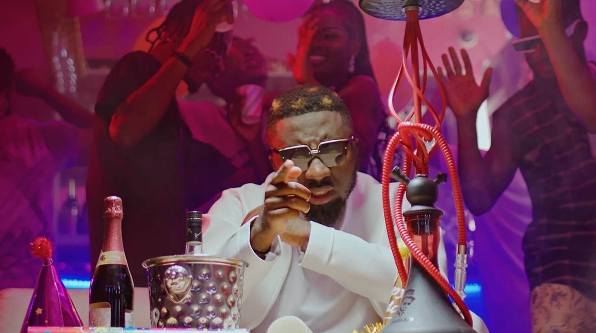 Amerado – Kwaku Ananse (Official Video) Amerado – Kwaku Ananse (Official Video)