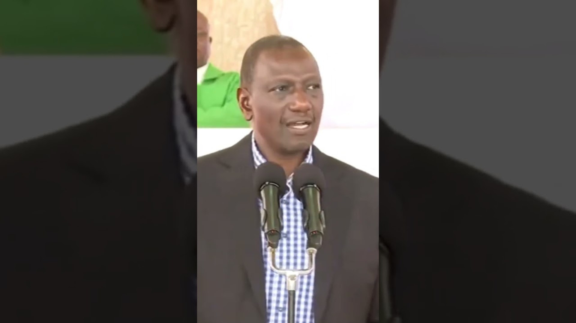 Ruto: Tuko na vijana 18,000 wanaofanya kazi katika climate works Nairobi. Tutaongeza wafike 50,000 Ruto: Tuko na vijana 18,000 wanaofanya kazi katika climate works Nairobi. Tutaongeza wafike 50,000