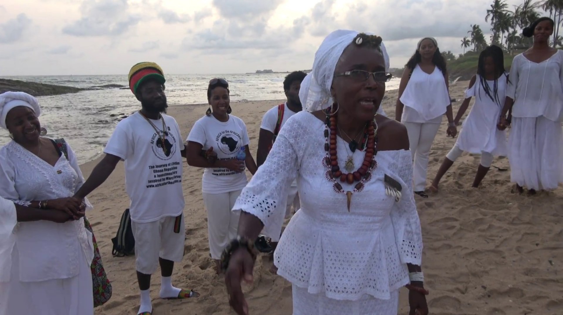 Scream Meditation with IMAHKÜS on One Africa Beach – Ghana Tour Nov 2017 Scream Meditation with IMAHKÜS on One Africa Beach – Ghana Tour Nov 2017