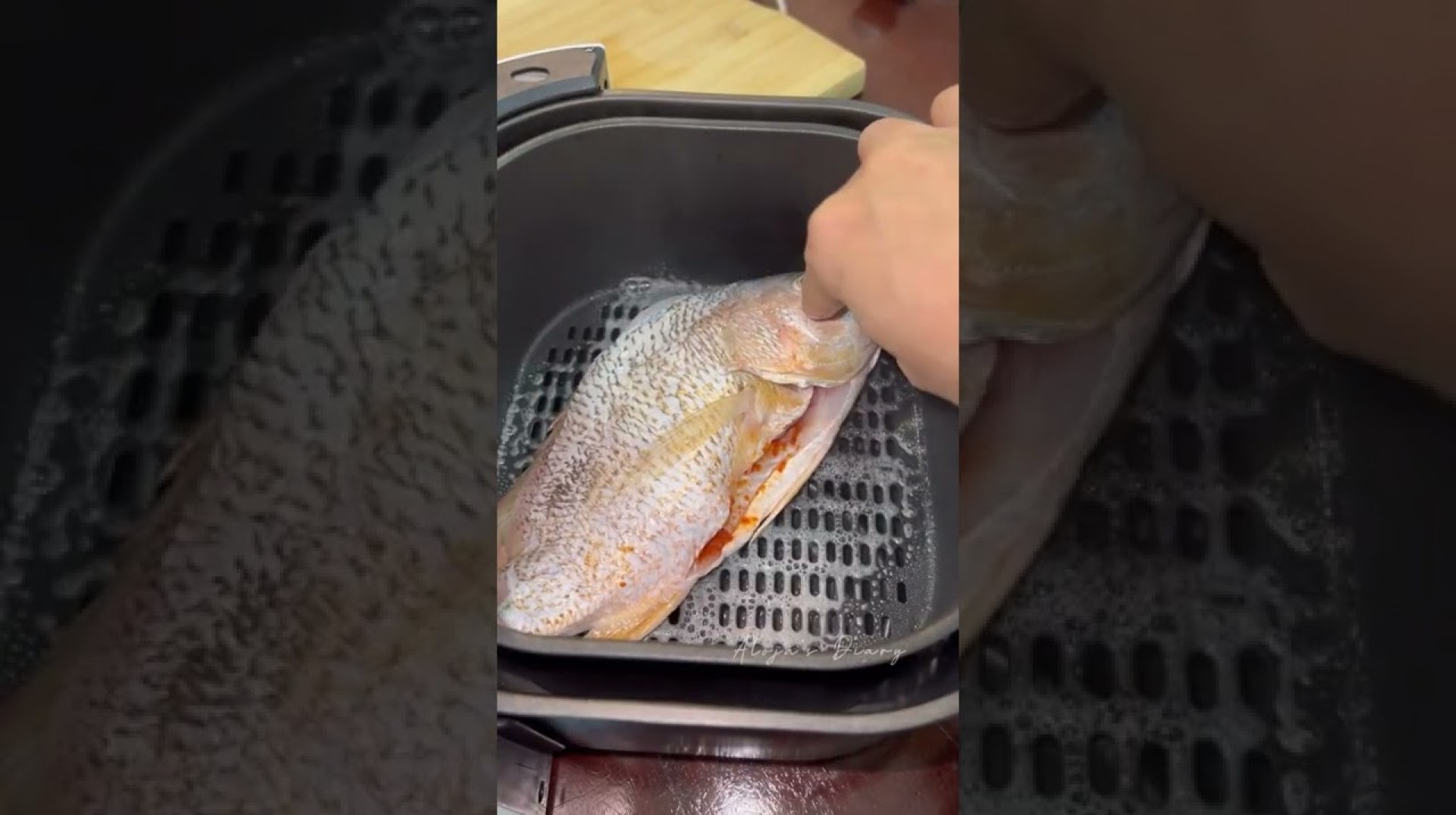 FRYING WHOLE FISH IN AIR FRYER | Tasty Brown and Crispy Air Fried Fish FRYING WHOLE FISH IN AIR FRYER | Tasty Brown and Crispy Air Fried Fish