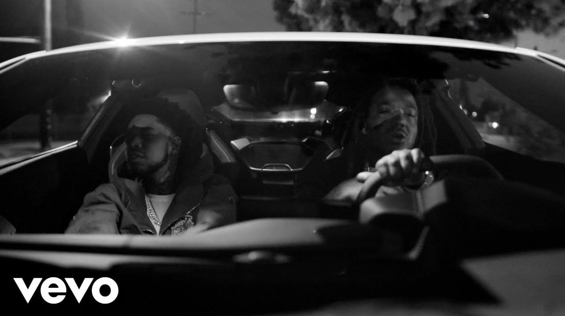 Mozzy – NIGHTMARES (Official Video) ft. Lil Poppa Mozzy – NIGHTMARES (Official Video) ft. Lil Poppa