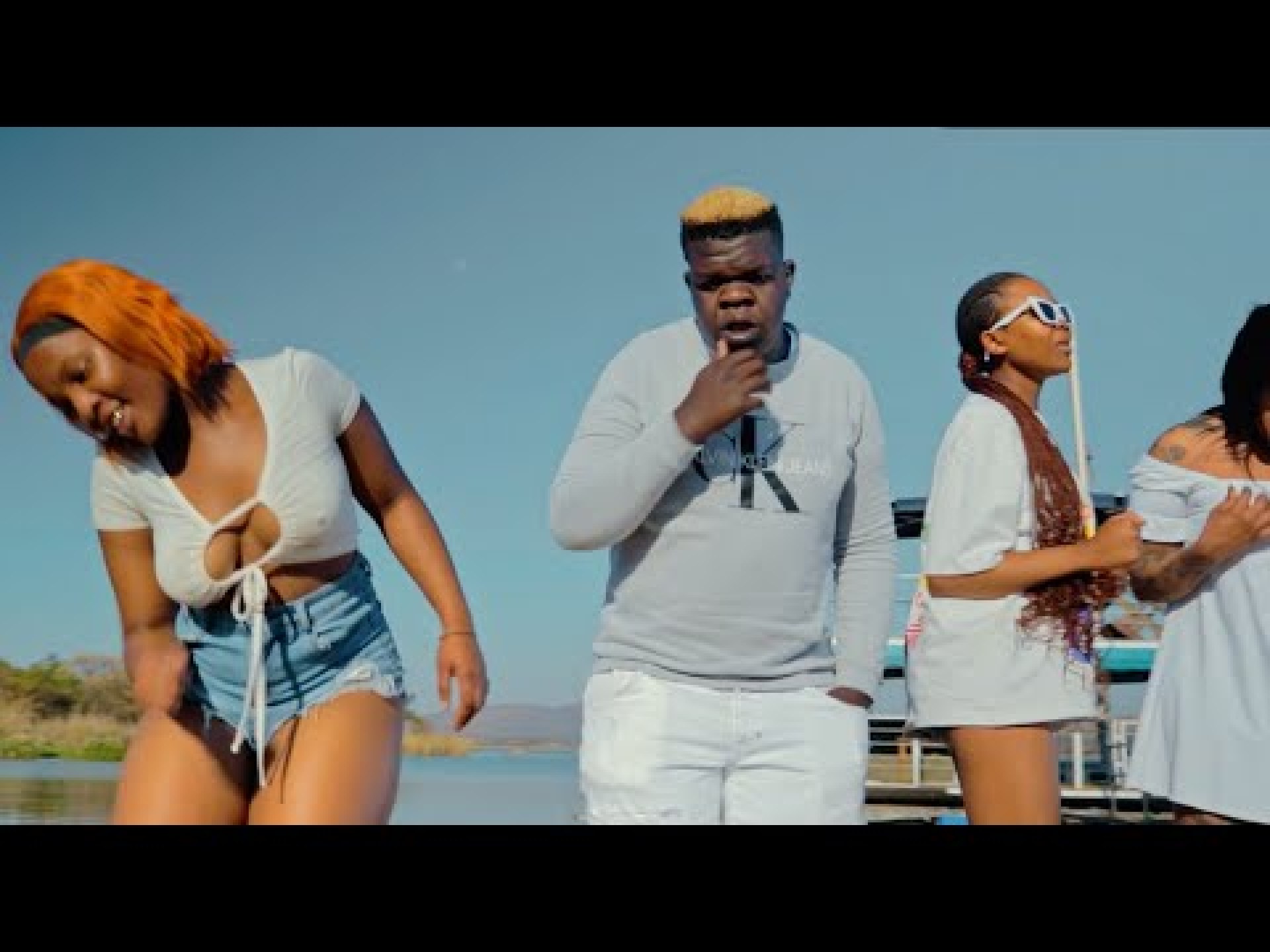 Ten Tao Ya Mavuso – Skomota X Miles Montana X Village Boys X Rabza (Official Music Video) Ten Tao Ya Mavuso – Skomota X Miles Montana X Village Boys X Rabza (Official Music Video)