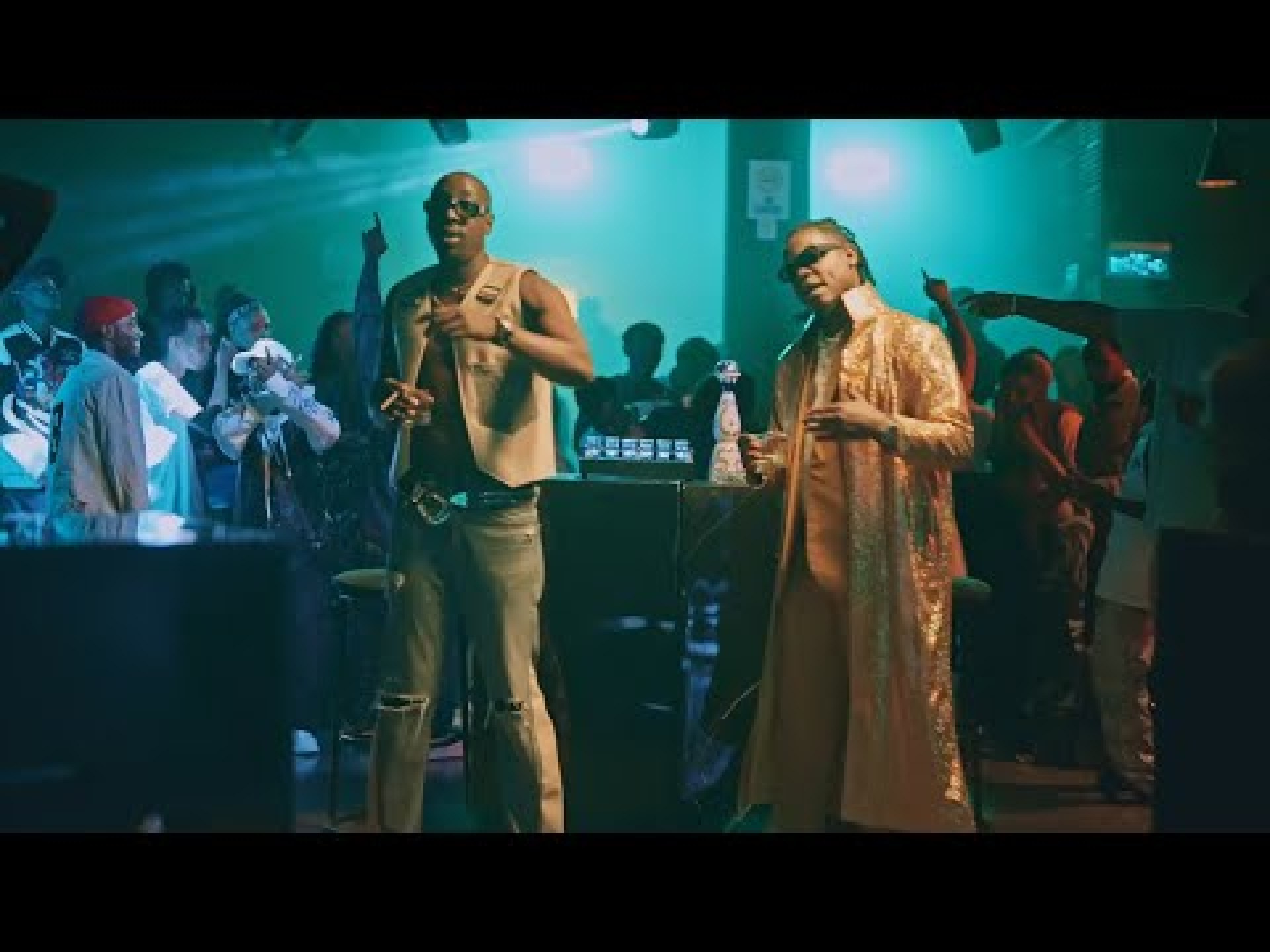 Bruce Melodie – Iyo Foto Feat. Bien (Official Video) Bruce Melodie – Iyo Foto Feat. Bien (Official Video)