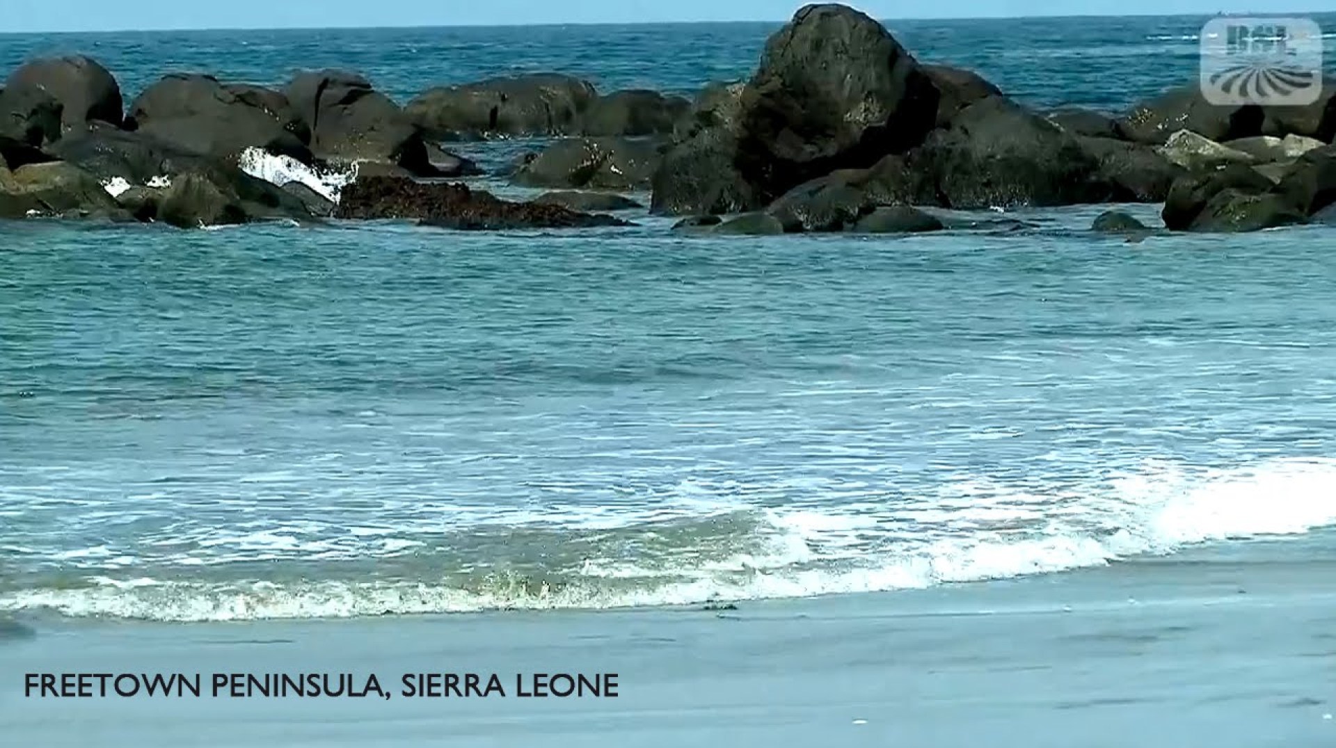 Sierra Leone Travel Guide: River Number Two Beach Sierra Leone Travel Guide: River Number Two Beach