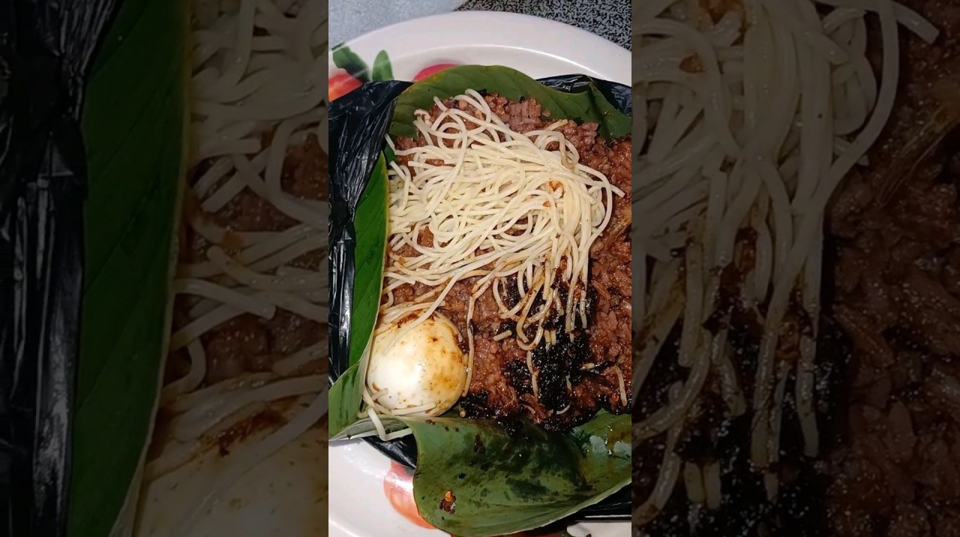 The delicious & famous Waakye from Ghana! Accra Street Food to try when in Ghana The delicious & famous Waakye from Ghana! Accra Street Food to try when in Ghana
