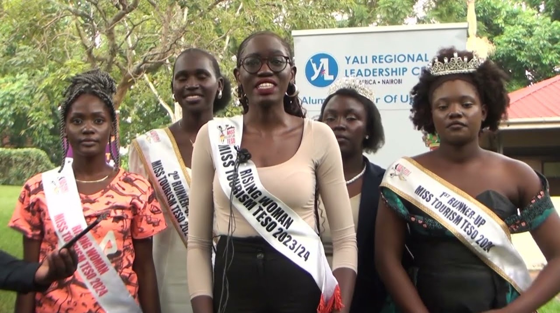 Queen- Miss tourism Eastern Uganda bavuga ukuntu Internet irikwangiza uryubyuruko Queen- Miss tourism Eastern Uganda bavuga ukuntu Internet irikwangiza uryubyuruko