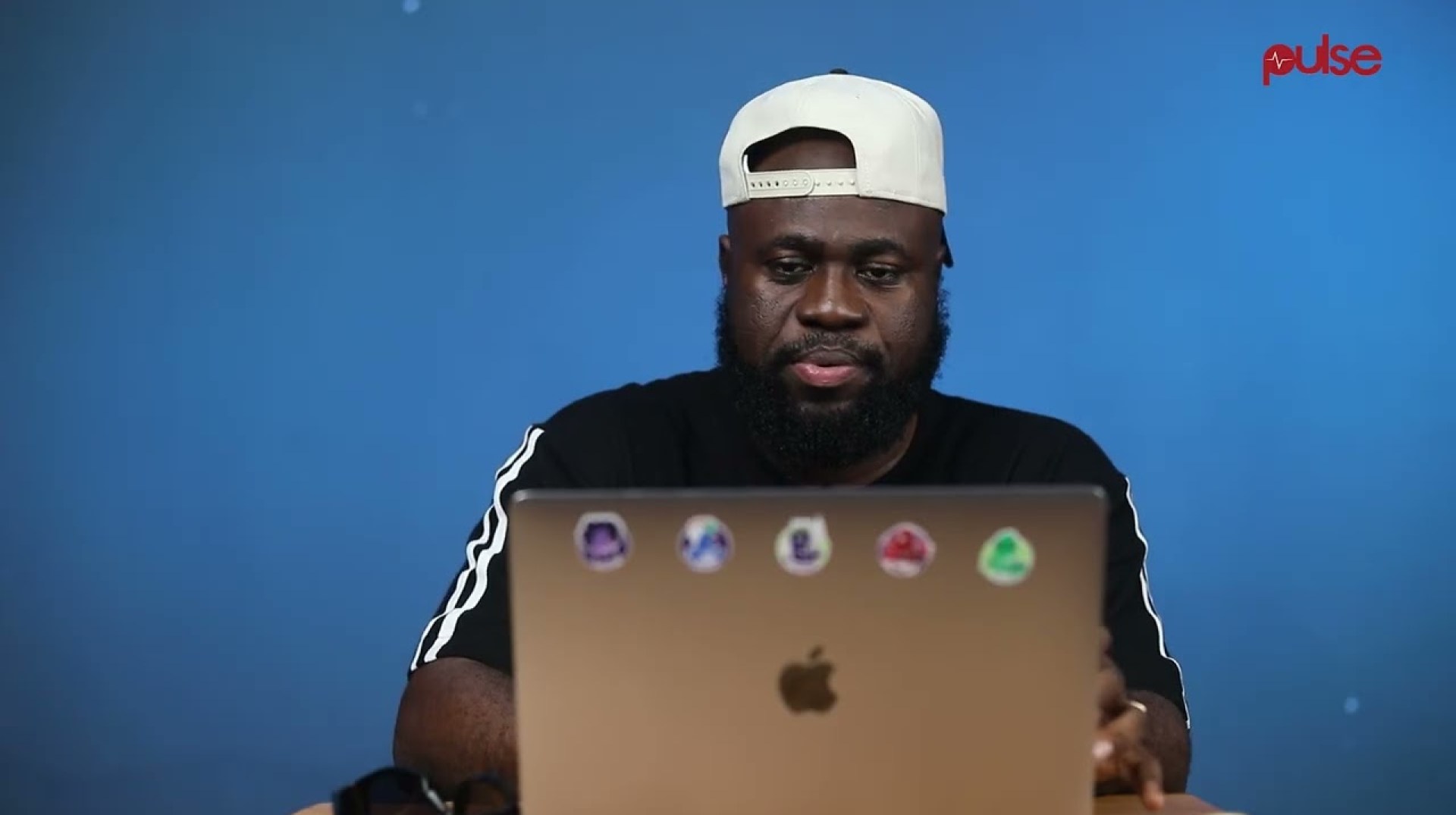 Lasisi goes undercover on X, talks about his Chemistry with Brain Jotter Lasisi goes undercover on X, talks about his Chemistry with Brain Jotter