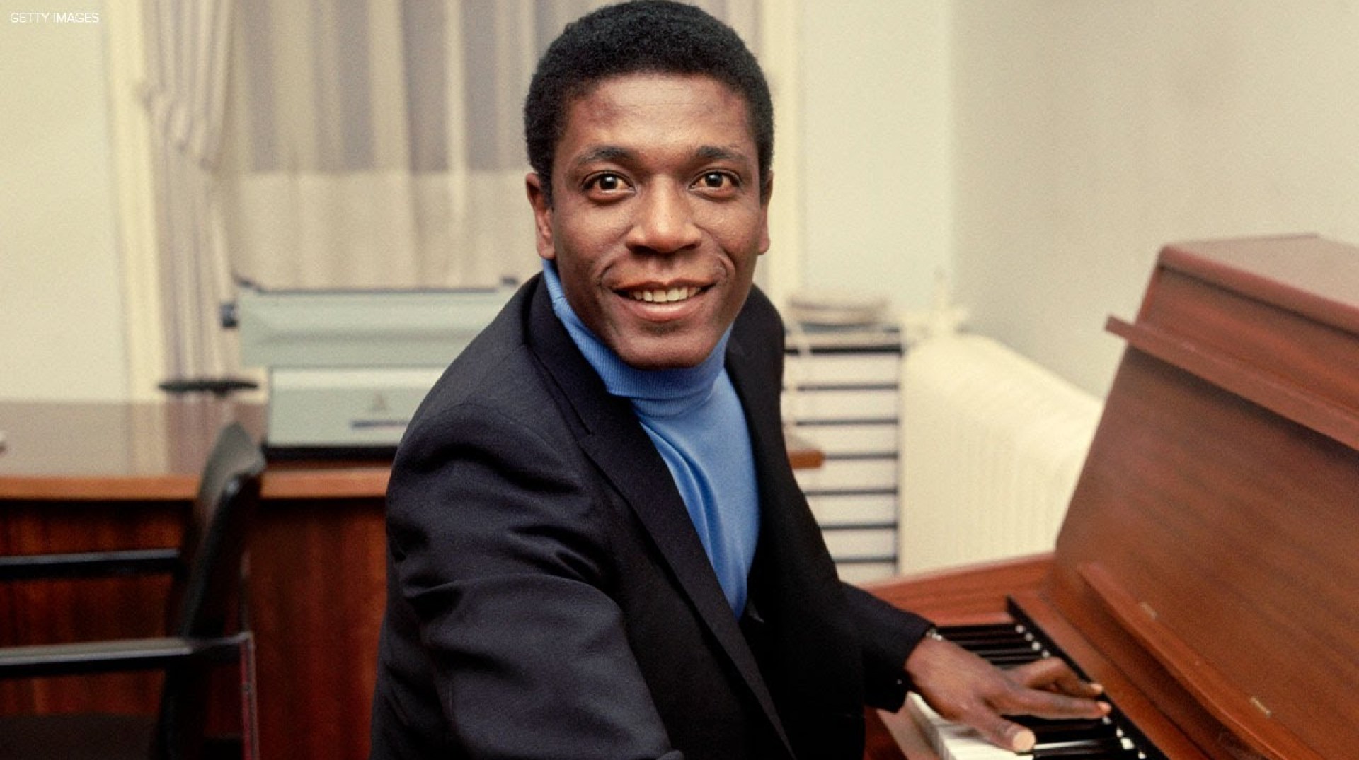 Brenton Wood, soul singer behind 1967 hit 'The Oogum Boogum Song,' dies at 83 Brenton Wood, soul singer behind 1967 hit 'The Oogum Boogum Song,' dies at 83