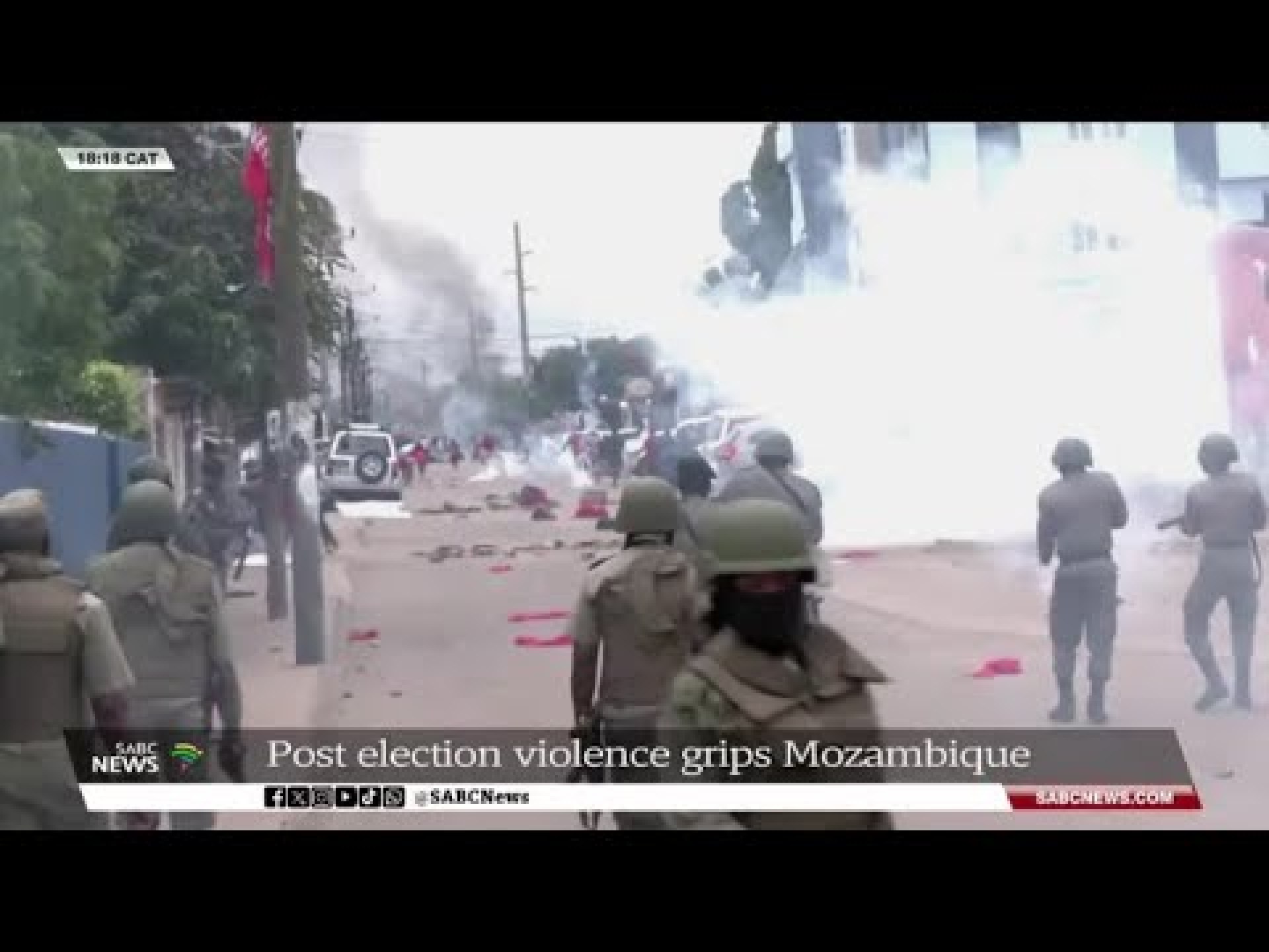 Post-election violence grips Mozambique Post-election violence grips Mozambique