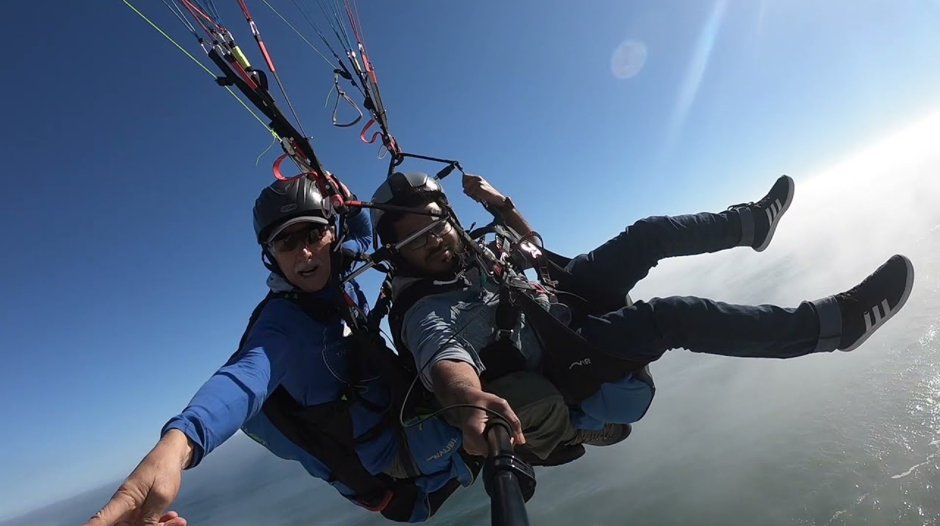 Capetown Paragliding Adventure | paragliding jump from Signal Hill, CapeTown | SouthAfrica Capetown Paragliding Adventure | paragliding jump from Signal Hill, CapeTown | SouthAfrica