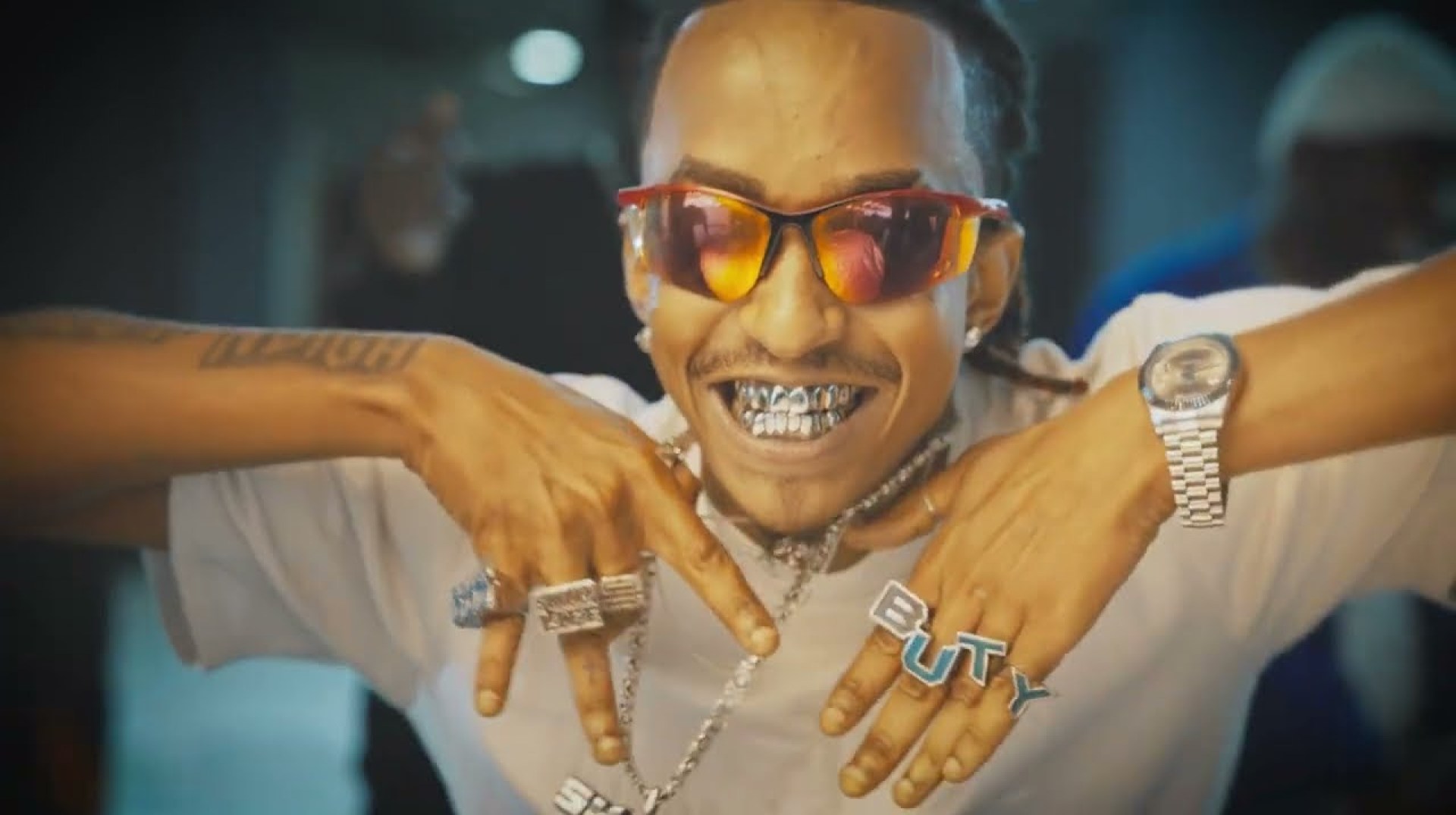 LIL MAINA, SCAR MKADINALI ,NDOVU KUU,BOUTROSS , KING KAKA – CROOZIN REMIX LIL MAINA, SCAR MKADINALI ,NDOVU KUU,BOUTROSS , KING KAKA – CROOZIN REMIX