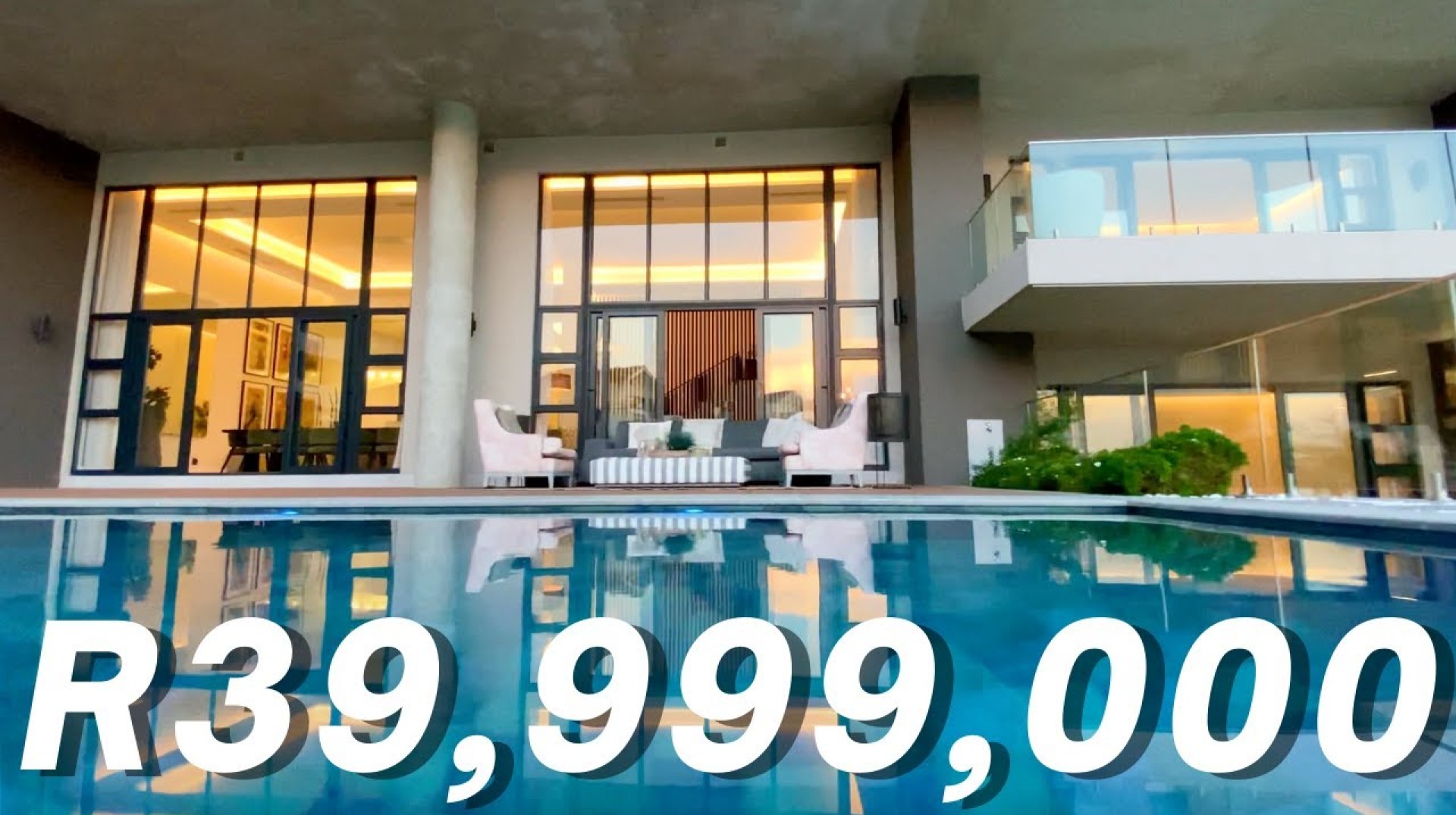 Touring EXCLUSIVE BEACH VILLA in Johannesburg Touring EXCLUSIVE BEACH VILLA in Johannesburg