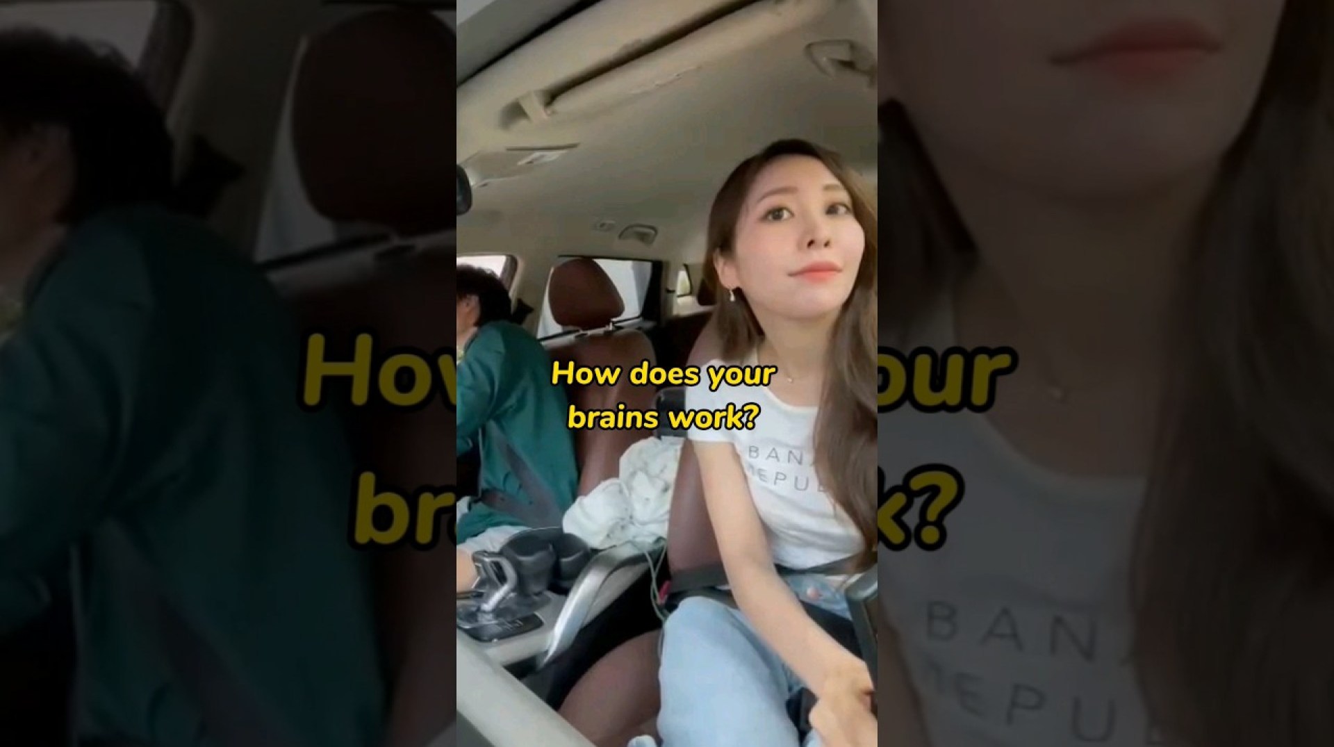 How does Malaysian switch languages like this? How does Malaysian switch languages like this?