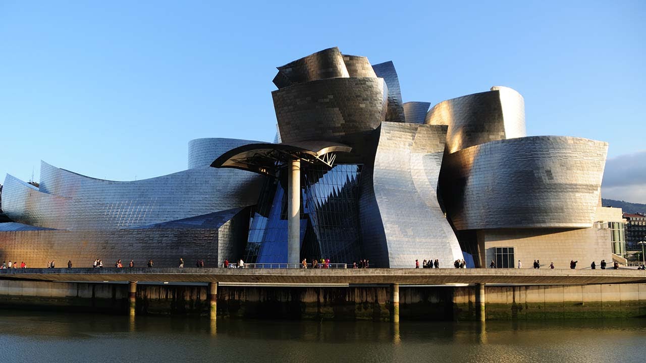 How Frank Gehry (RIP) and the Guggenheim Museum Bilbao Changed Architecture How Frank Gehry (RIP) and the Guggenheim Museum Bilbao Changed Architecture