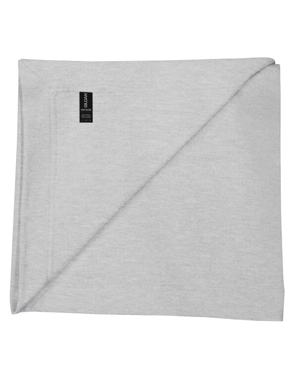 18900 Gildan Heavy Blend Fleece Stadium Blanket Sport Grey 18900 Gildan Heavy Blend Fleece Stadium Blanket Sport Grey