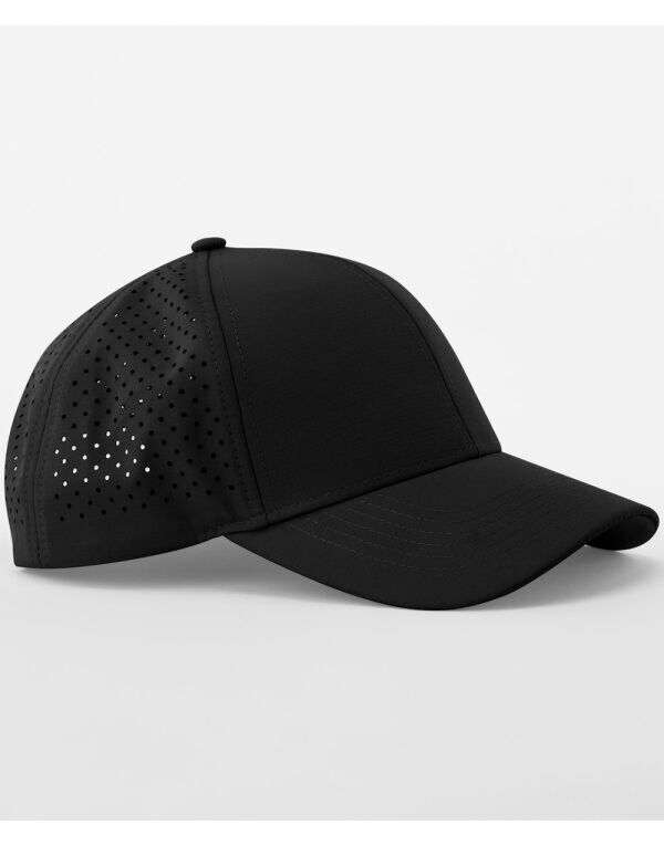 B189R Beechfield Laser Performance Trucker Black