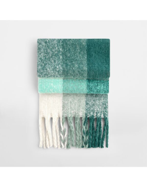 B494R Green Check Fluffy Check Scarf