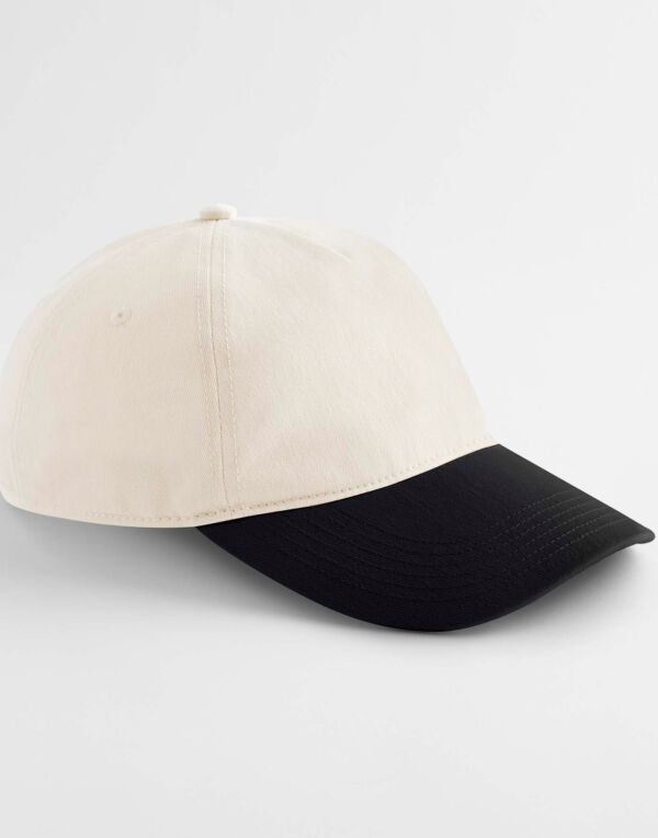 B67 Beechfield Contrast Peak Leisure Cap Natural/Black