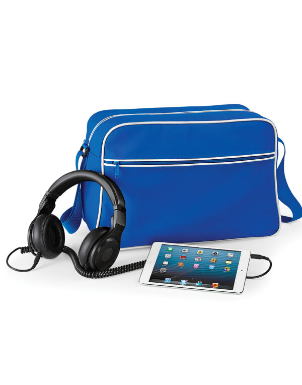 BG14 Bagbase Retro Shoulder Bag Bright Royal/White BG14 Bagbase Retro Shoulder Bag Bright Royal/White