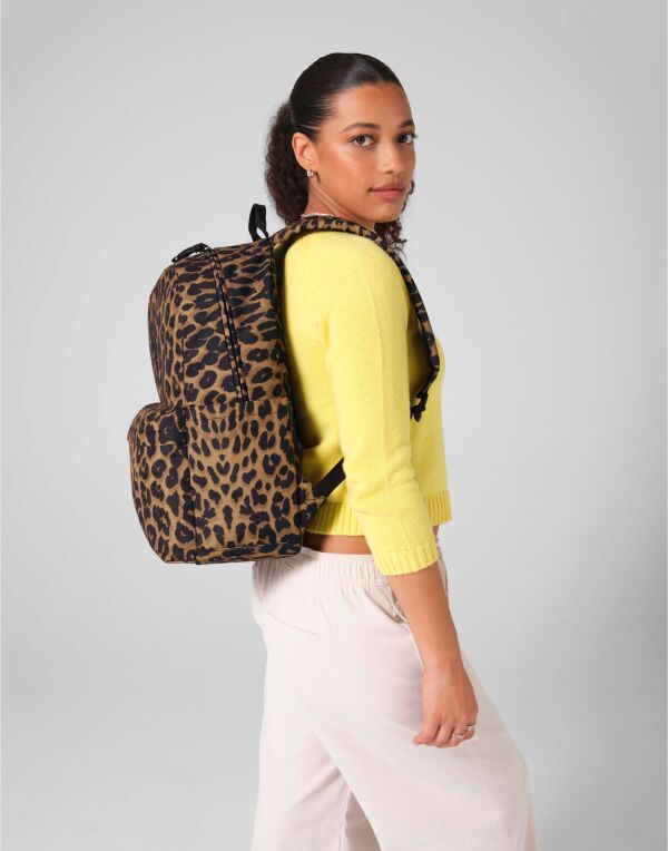 BG195 Bagbase Leopard Print Backpack Leopard Print