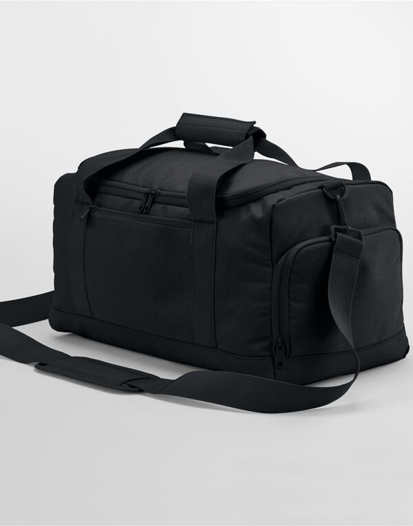 BG560 Bagbase Small Training Holdall Black
