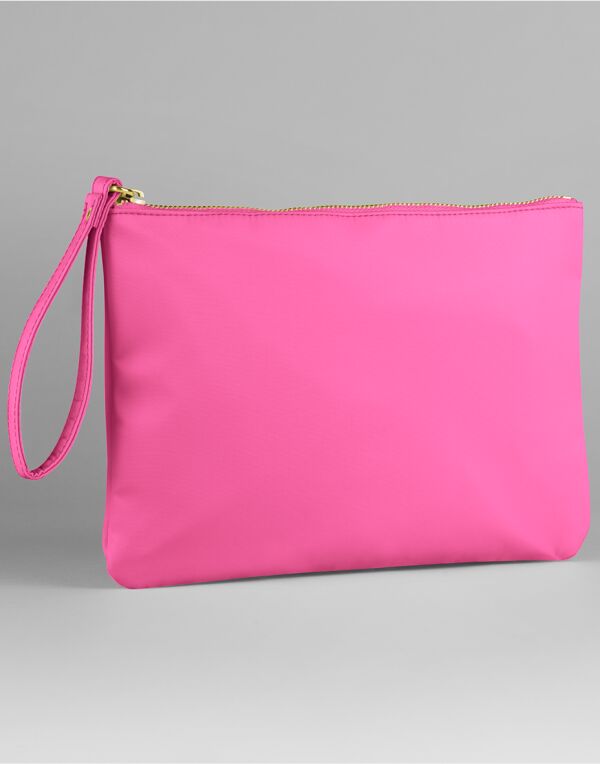 BG884 Raspberry Ripple Sundae Wristlet