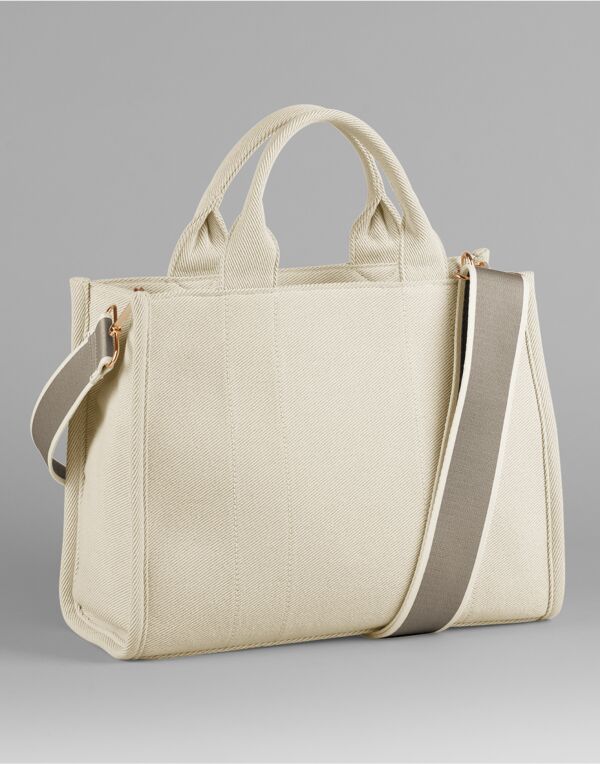 QD632 Natural Puerto Medium Tote QD632 Natural Puerto Medium Tote