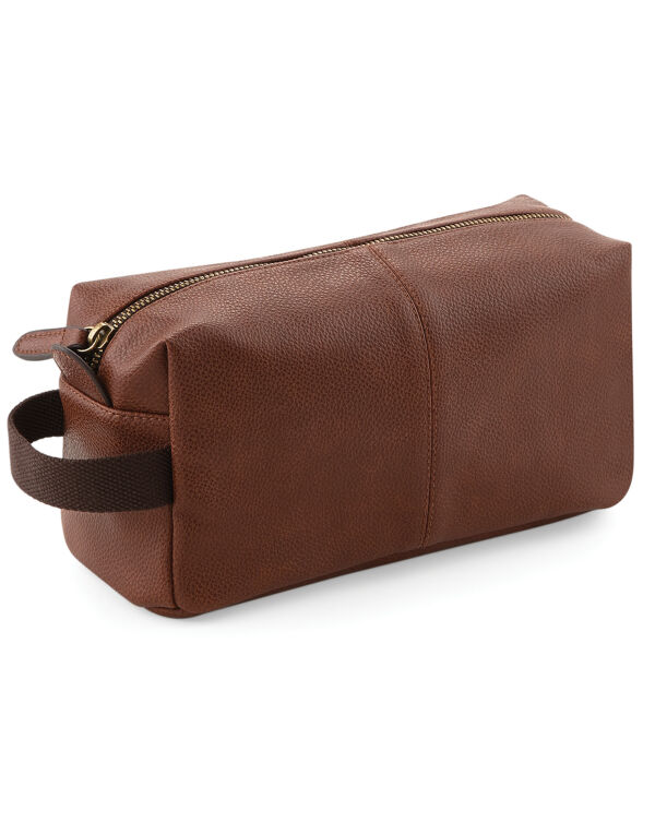 QD879 Quadra NuHide Washbag Tan